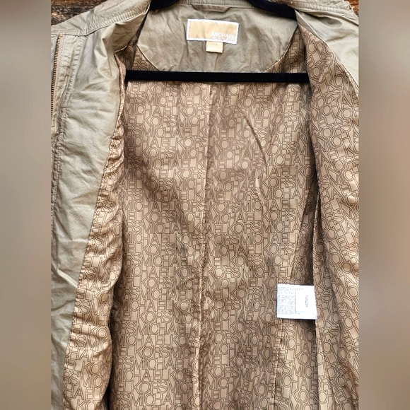 Michael Kors Khaki Jacket Raincoat Top Snap Up & Full Zipper W/ Pockets Size XS - Picture 10 of 12